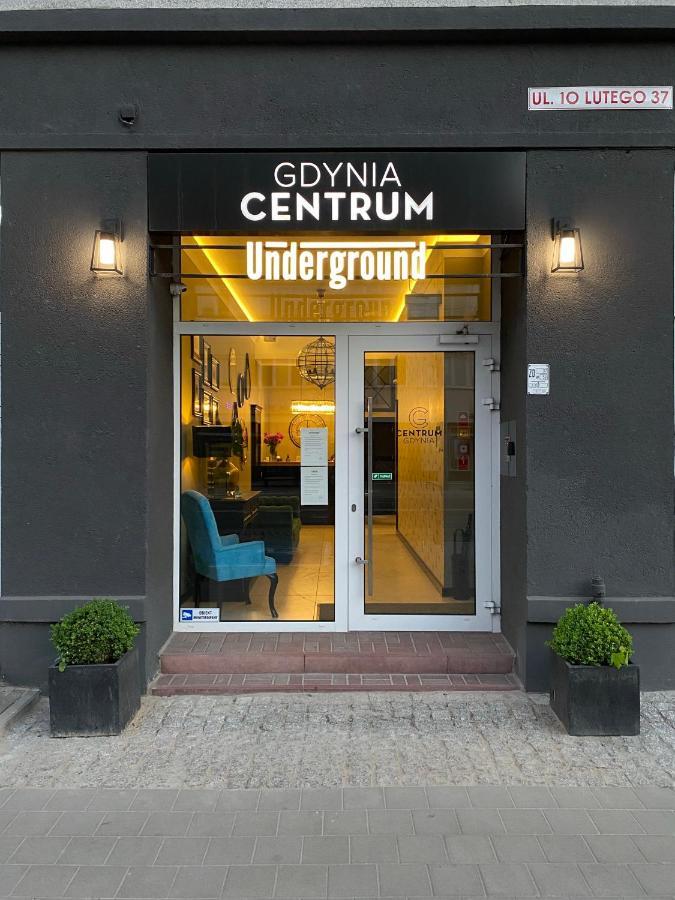 Underground Homestay *